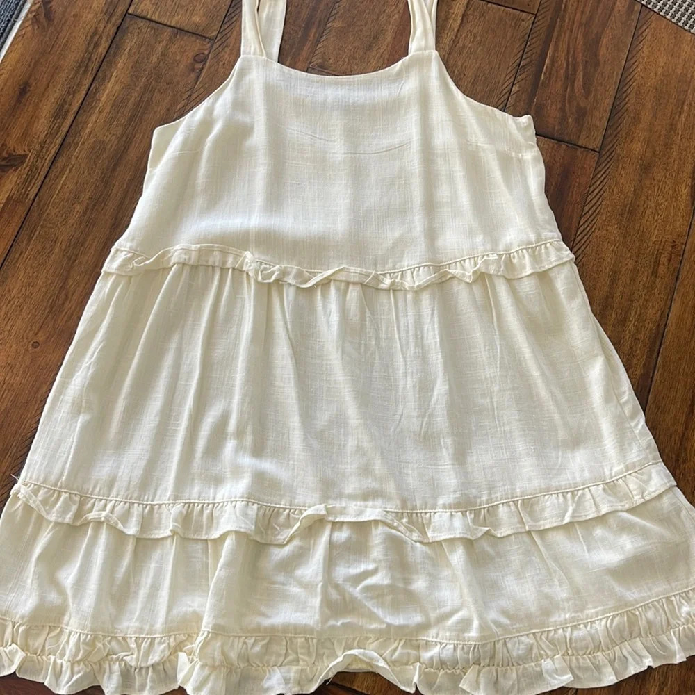Black Tape Tiered Ruffled Sleeveless Dress petite large cream beige - Picture 4 of 16